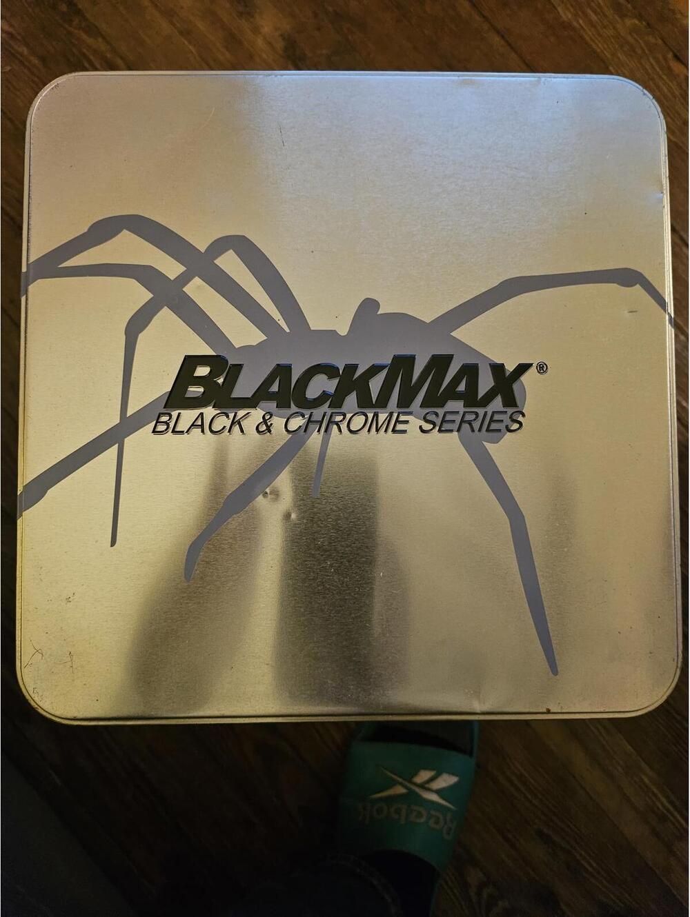 BlackMax Black & Chrome series - Ball Valve Hoses and cages only in metal tin